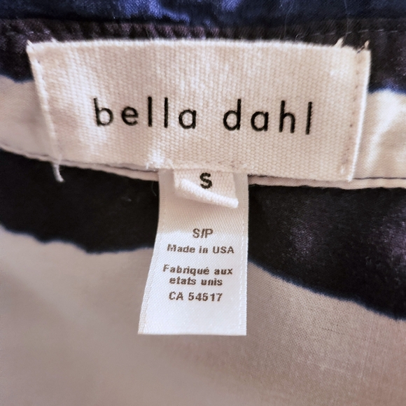 Revolve Bella Dahl Button Down Shirt in "Blue Wave" Small - Picture 7 of 8